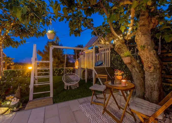 Villa Katess With Heated Pool